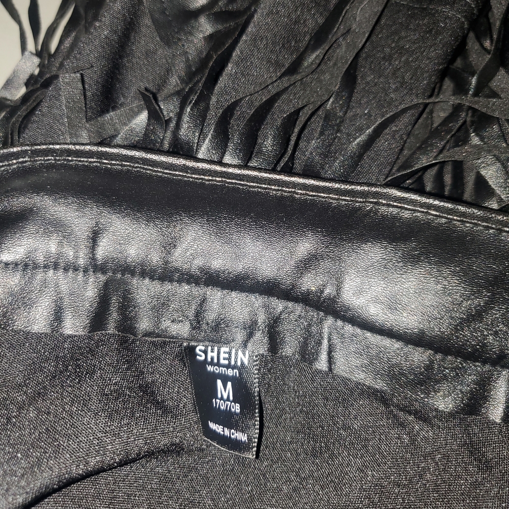 SHEIN Black Fringe Mini Skirt - Picture 3 of 3